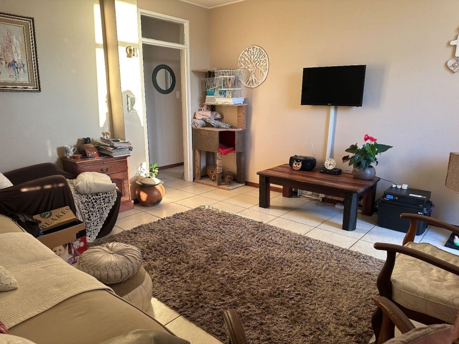 2 Bedroom Property for Sale in Chrismar Western Cape